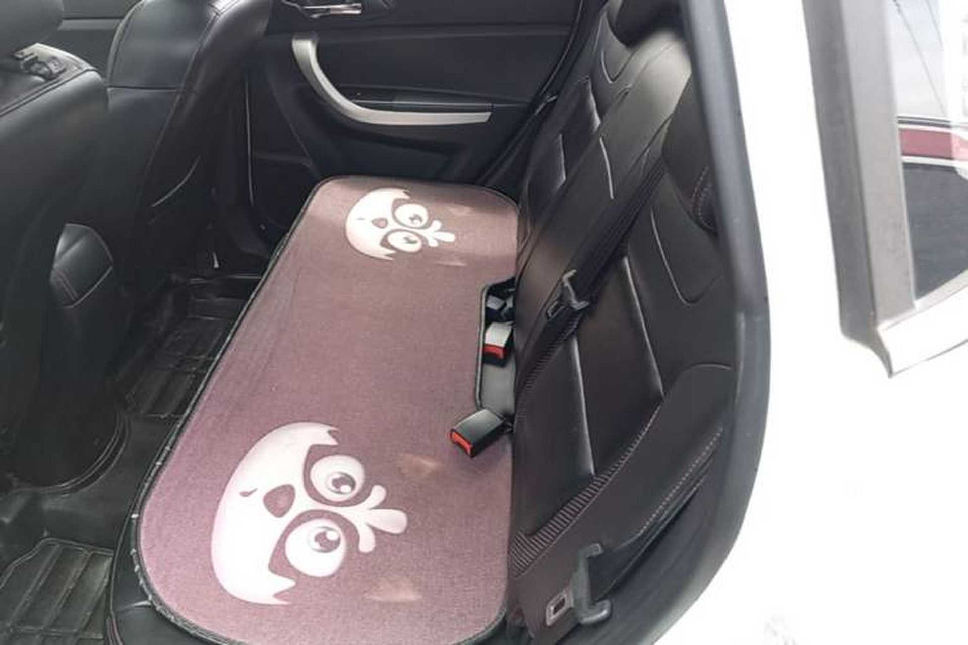 Used CHANGAN CS35 2015 1.6L Automatic Luxury Model China IV Standard Left Rear Seat