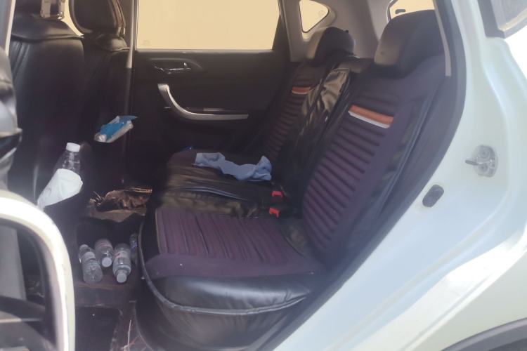 Used CHANGAN CS35 2015 1.6L Manual Luxury Model China IV Standard Left Rear Seat
