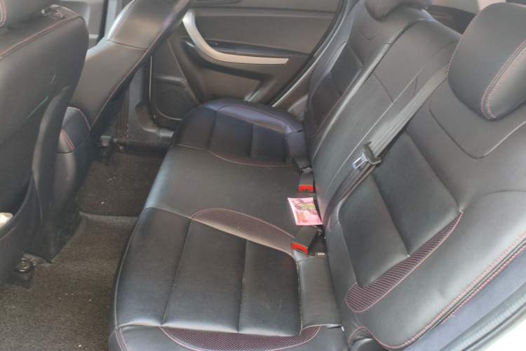 Used CHANGAN CS35 2015 1.6L Automatic Prestige Model China IV Standard Left Rear Seat