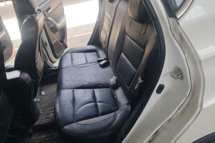 Used CHANGAN CS35 2015 1.6L Automatic Prestige Model China IV Standard Left Rear Seat
