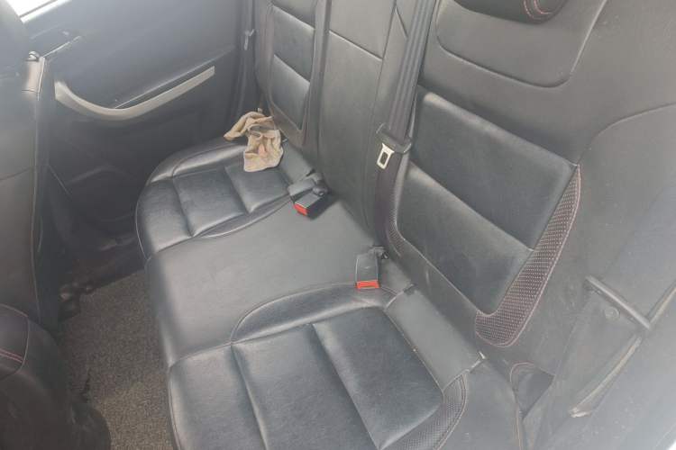 Used CHANGAN CS35 2015 1.6L Manual Comfort Model China V Standard Left Rear Seat