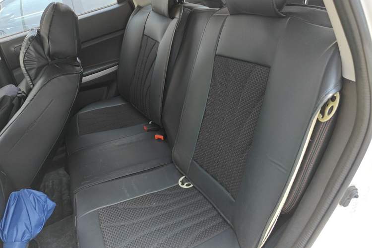 Used CHANGAN CS35 2015 1.6L Manual Luxury Model China IV Standard Left Rear Seat