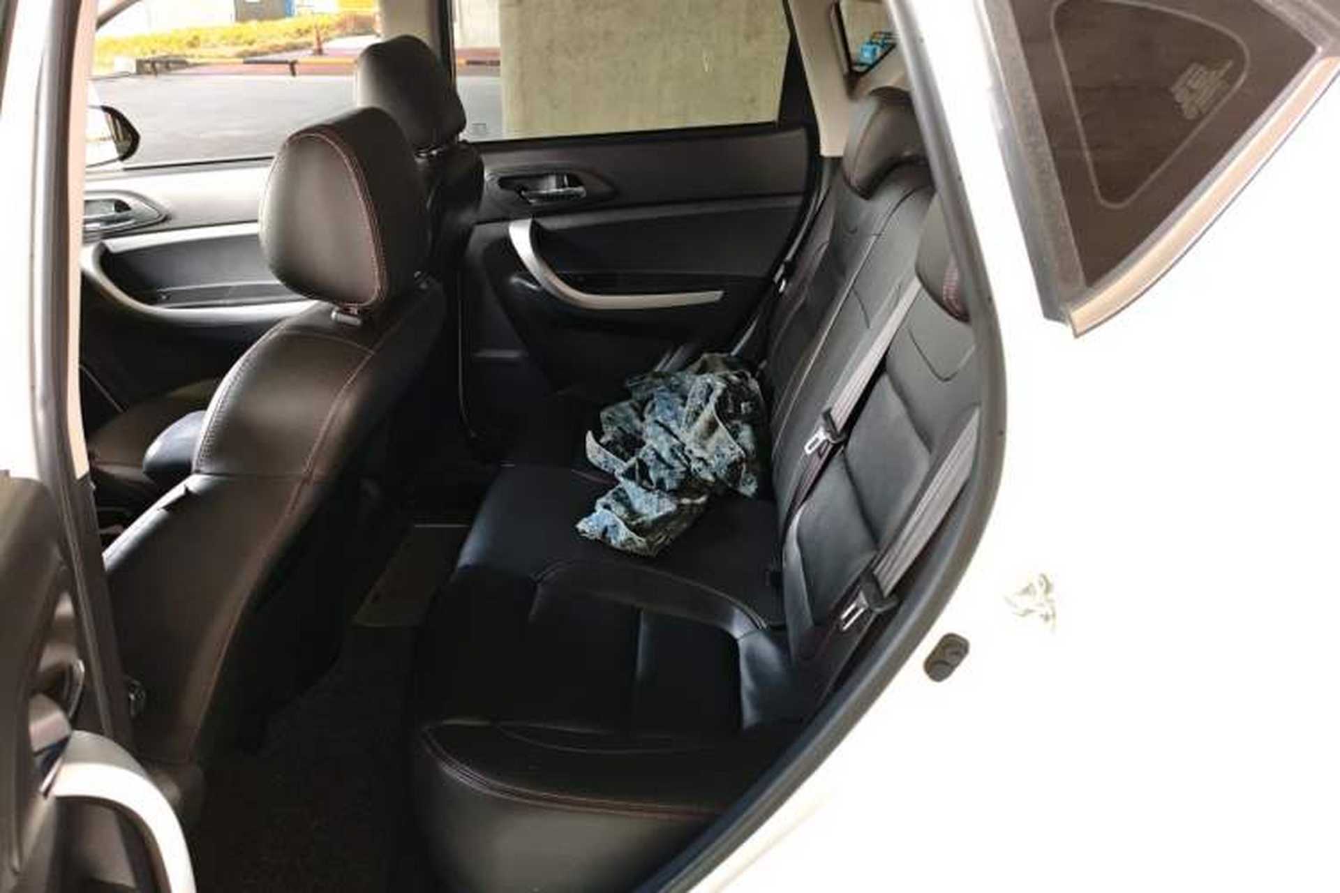 Used CHANGAN CS35 2015 1.6L Automatic Luxury Model China V Standard Left Rear Seat