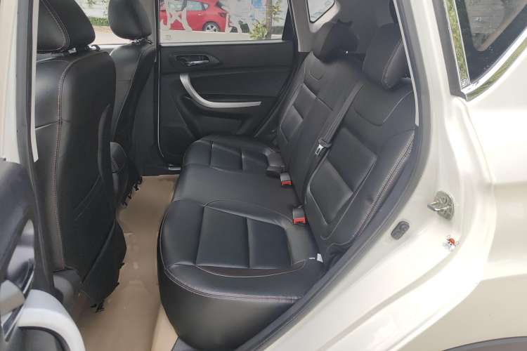 Used CHANGAN CS35 2015 1.6L Manual Luxury Model China IV Standard Left Rear Seat