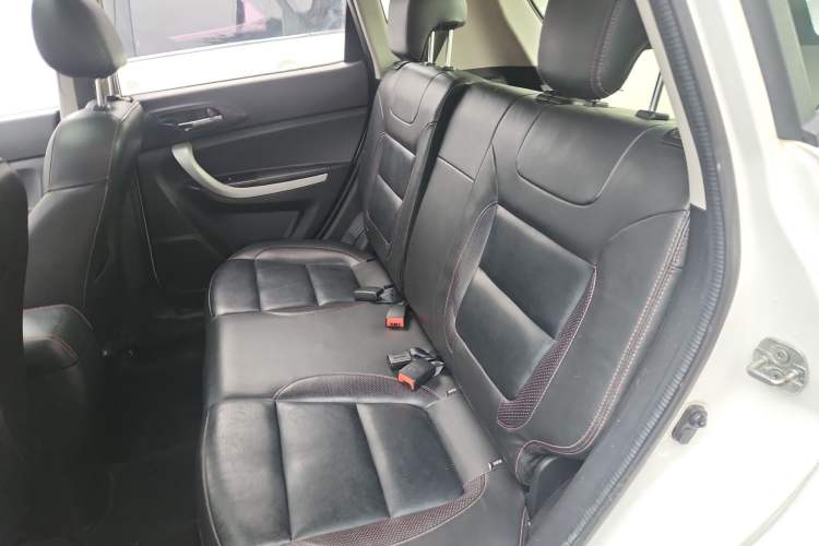 Used CHANGAN CS35 2015 1.6L Manual Luxury Model China IV Standard Left Rear Seat