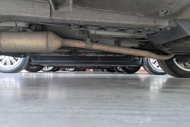 Used CHANGAN CS35 2015 1.6L Automatic Luxury Model China IV Standard Left Side Sill