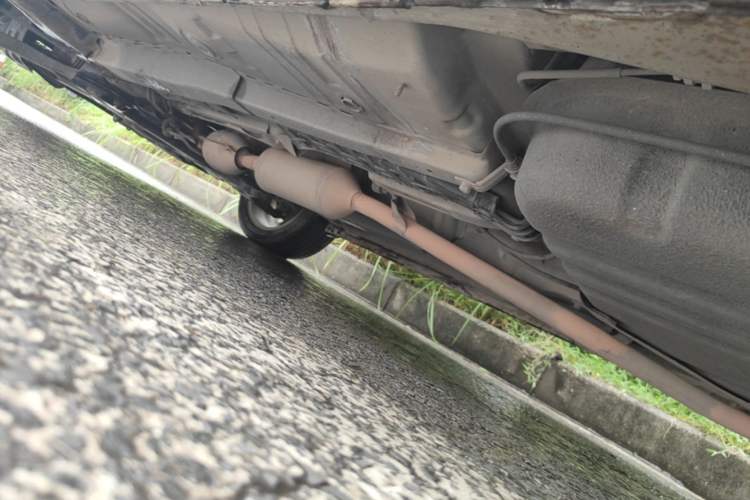 Used CHANGAN CS35 2015 1.6L Manual Luxury Model China IV Standard Left Side Sill