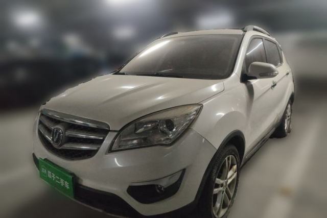 CHANGAN CS35 2015 1.6L Automatic Luxury Model China IV Standard с пробегом