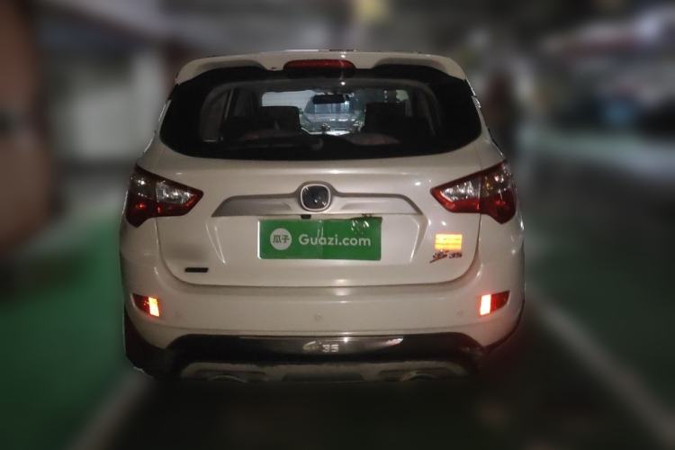 Used CHANGAN CS35 2015 1.6L Automatic Luxury Model China IV Standard Rear