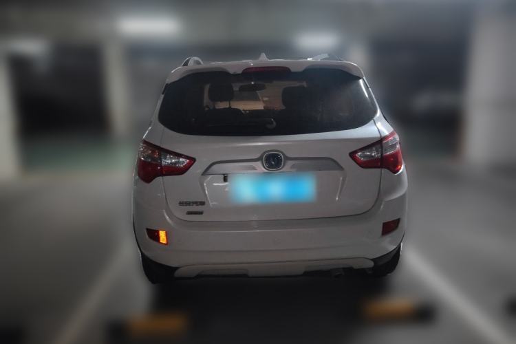 Used CHANGAN CS35 2015 1.6L Manual Luxury Model China IV Standard Rear