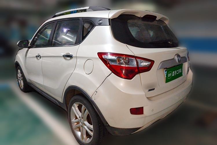 Used CHANGAN CS35 2015 1.6L Automatic Luxury Model China IV Standard Rear Left 45 Deg