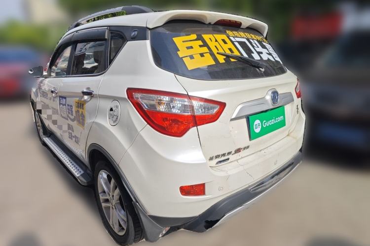 Used CHANGAN CS35 2015 1.6L Automatic Luxury Model China IV Standard Rear Left 45 Deg