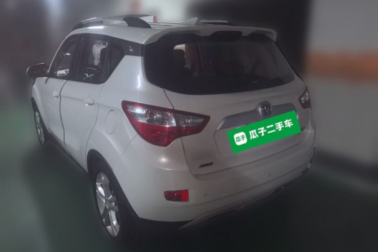 Used CHANGAN CS35 2015 1.6L Manual Luxury Model China V Standard Rear Left 45 Deg