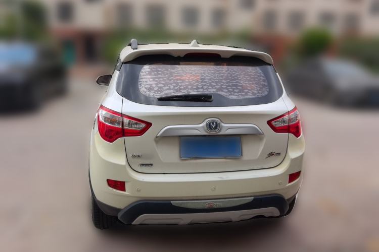 Used CHANGAN CS35 2015 1.6L Automatic Luxury Model China IV Standard Rear
