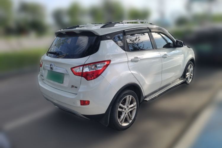 Used CHANGAN CS35 2015 1.6L Manual Luxury Model China IV Standard Rear Right 45 Deg