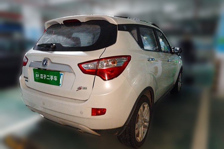 Used CHANGAN CS35 2015 1.6L Automatic Luxury Model China IV Standard Rear Right 45 Deg