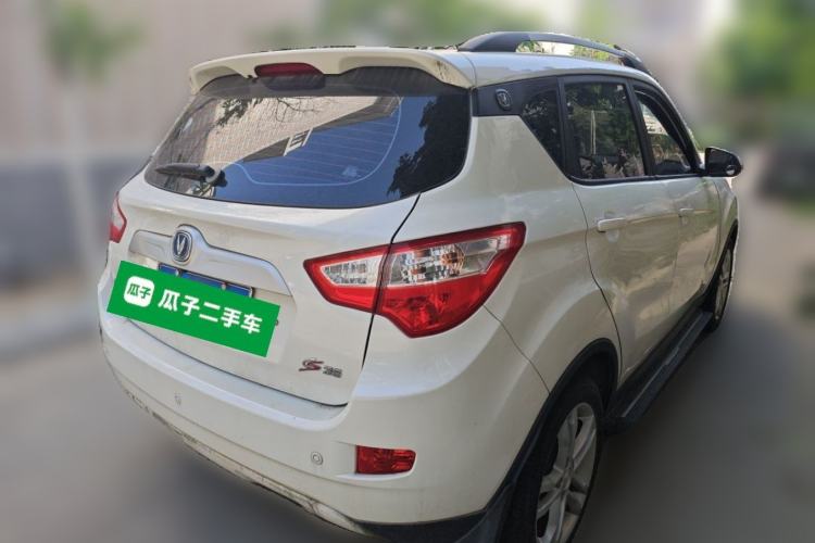 Used CHANGAN CS35 2015 1.6L Manual Luxury Model China IV Standard Rear Right 45 Deg