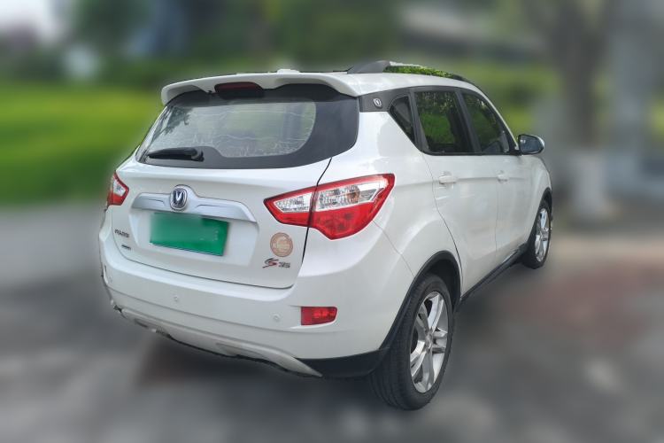 Used CHANGAN CS35 2015 1.6L Manual Luxury Model China IV Standard Rear Right 45 Deg