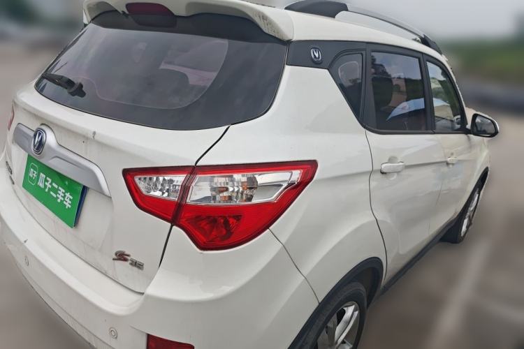 Used CHANGAN CS35 2015 1.6L Manual Luxury Model China IV Standard Rear Right 45 Deg