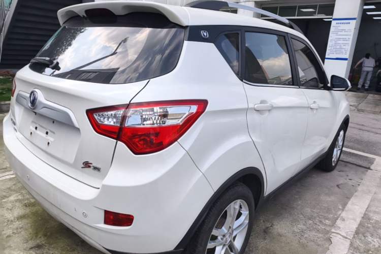 Used CHANGAN CS35 2015 1.6L Manual Luxury Model China IV Standard Rear Right 45 Deg