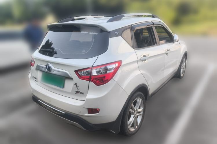 Used CHANGAN CS35 2015 1.6L Manual Luxury Model China IV Standard Rear Right 45 Deg