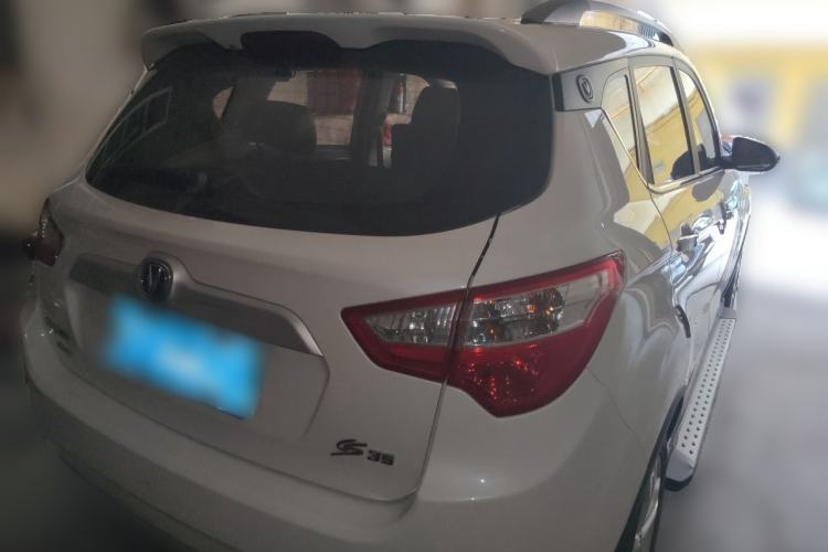 Used CHANGAN CS35 2015 1.6L Automatic Luxury Model China V Standard Rear Right 45 Deg