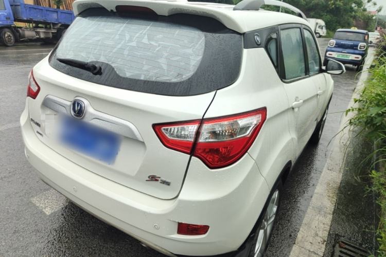 Used CHANGAN CS35 2015 1.6L Manual Luxury Model China IV Standard Rear Right 45 Deg
