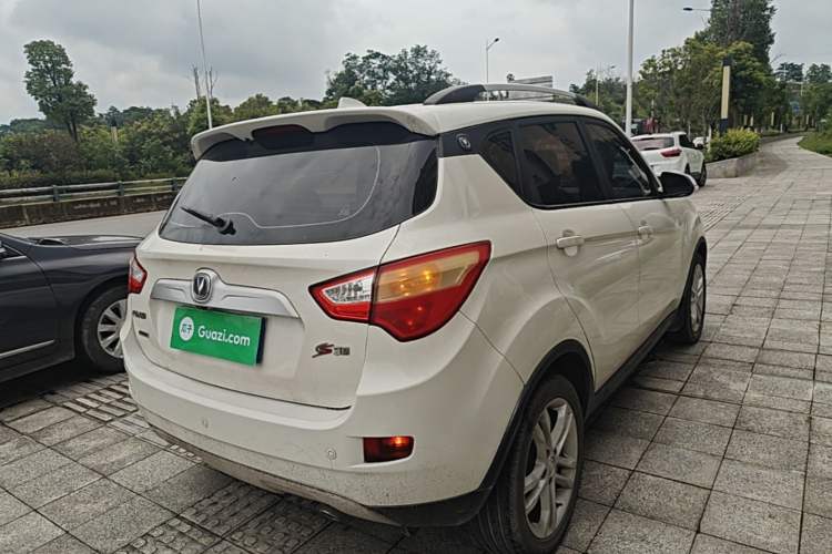 Used CHANGAN CS35 2015 1.6L Manual Luxury Model China IV Standard Rear Right 45 Deg