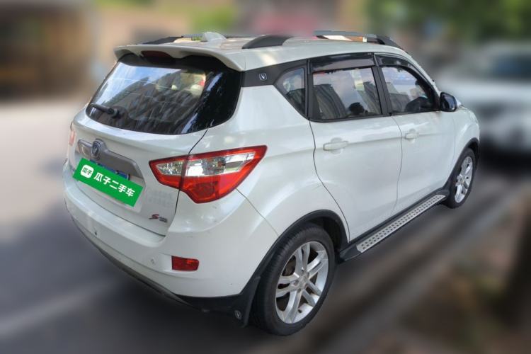 Used CHANGAN CS35 2015 1.6L Manual Luxury Model China IV Standard Rear Right 45 Deg