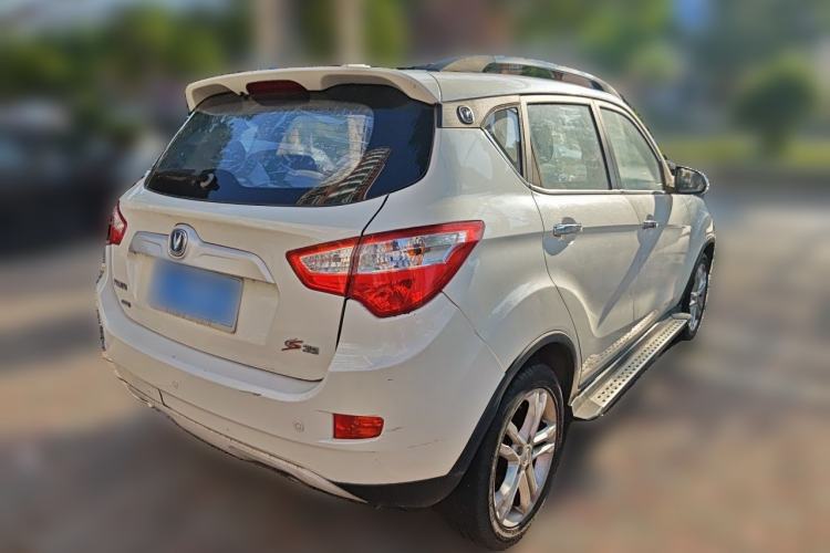 Used CHANGAN CS35 2015 1.6L Automatic Luxury Model China IV Standard Rear Right 45 Deg