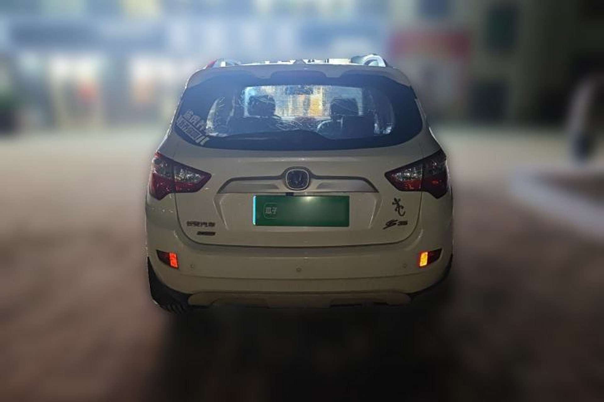 Used CHANGAN CS35 2015 1.6L Manual Luxury Model China IV Standard Rear