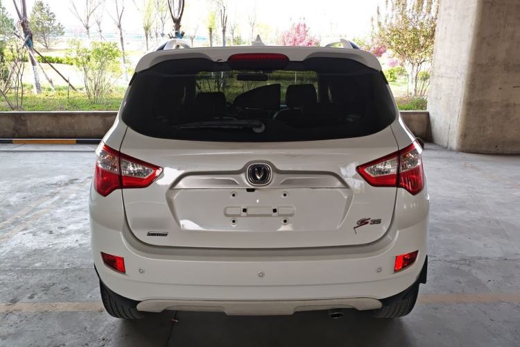 Used CHANGAN CS35 2015 1.6L Automatic Luxury Model China V Standard Rear