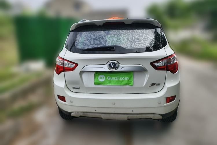 Used CHANGAN CS35 2015 1.6L Manual Luxury Model China IV Standard Rear