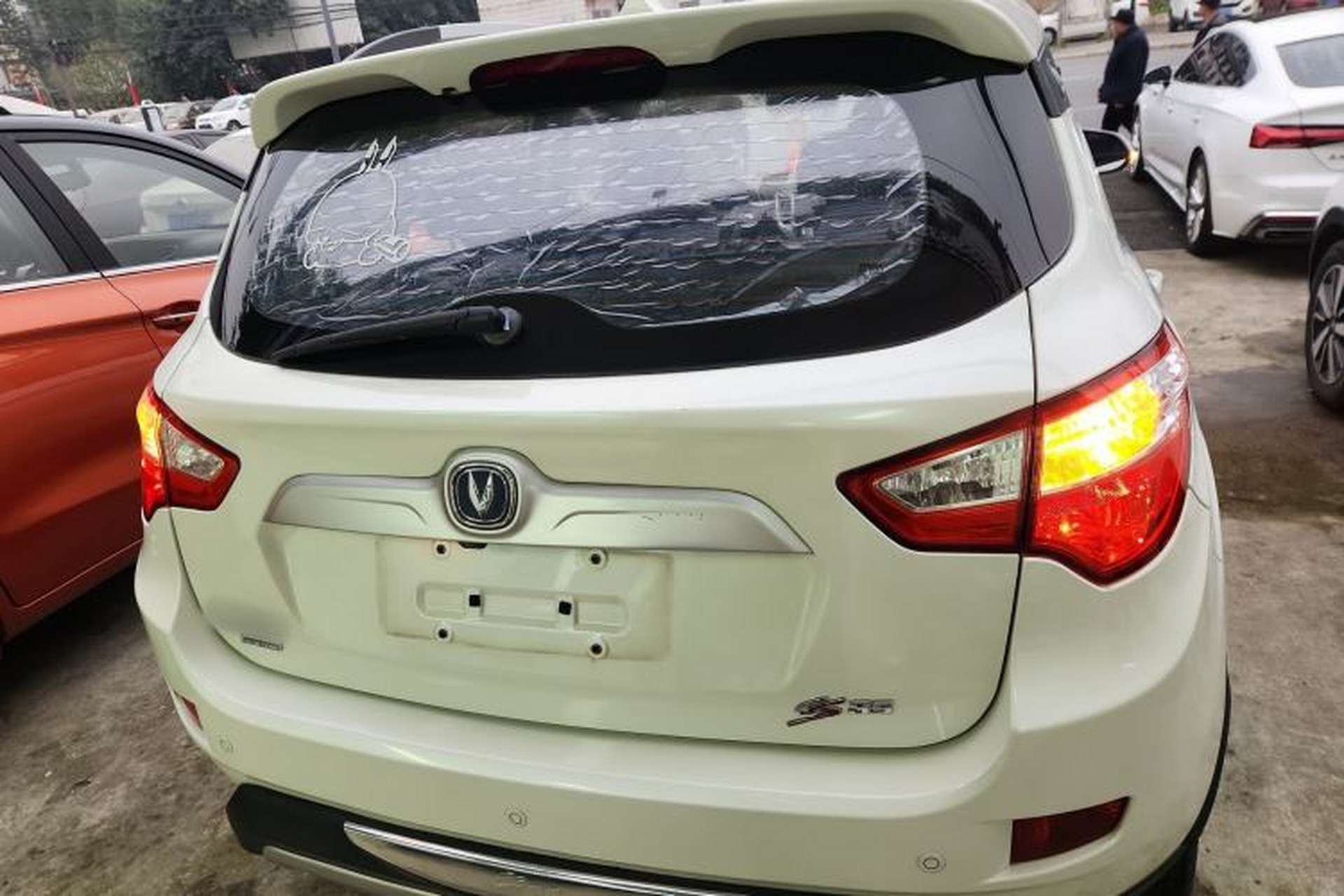 Used CHANGAN CS35 2015 1.6L Manual Luxury Model China IV Standard Rear