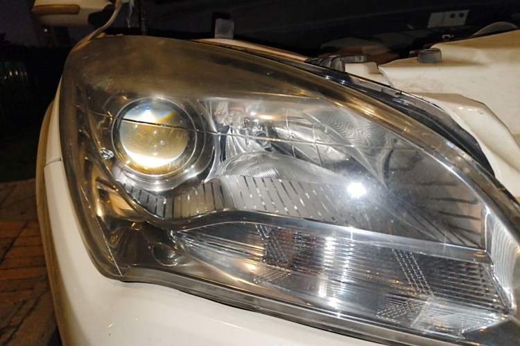 Used CHANGAN CS35 2015 1.6L Automatic Luxury Model China IV Standard Right Front Headlight