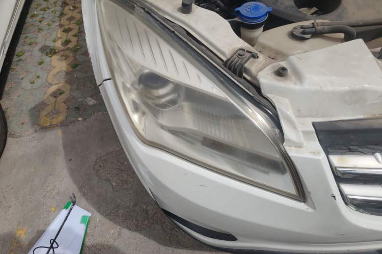 Used CHANGAN CS35 2015 1.6L Automatic Prestige Model China IV Standard Right Front Headlight