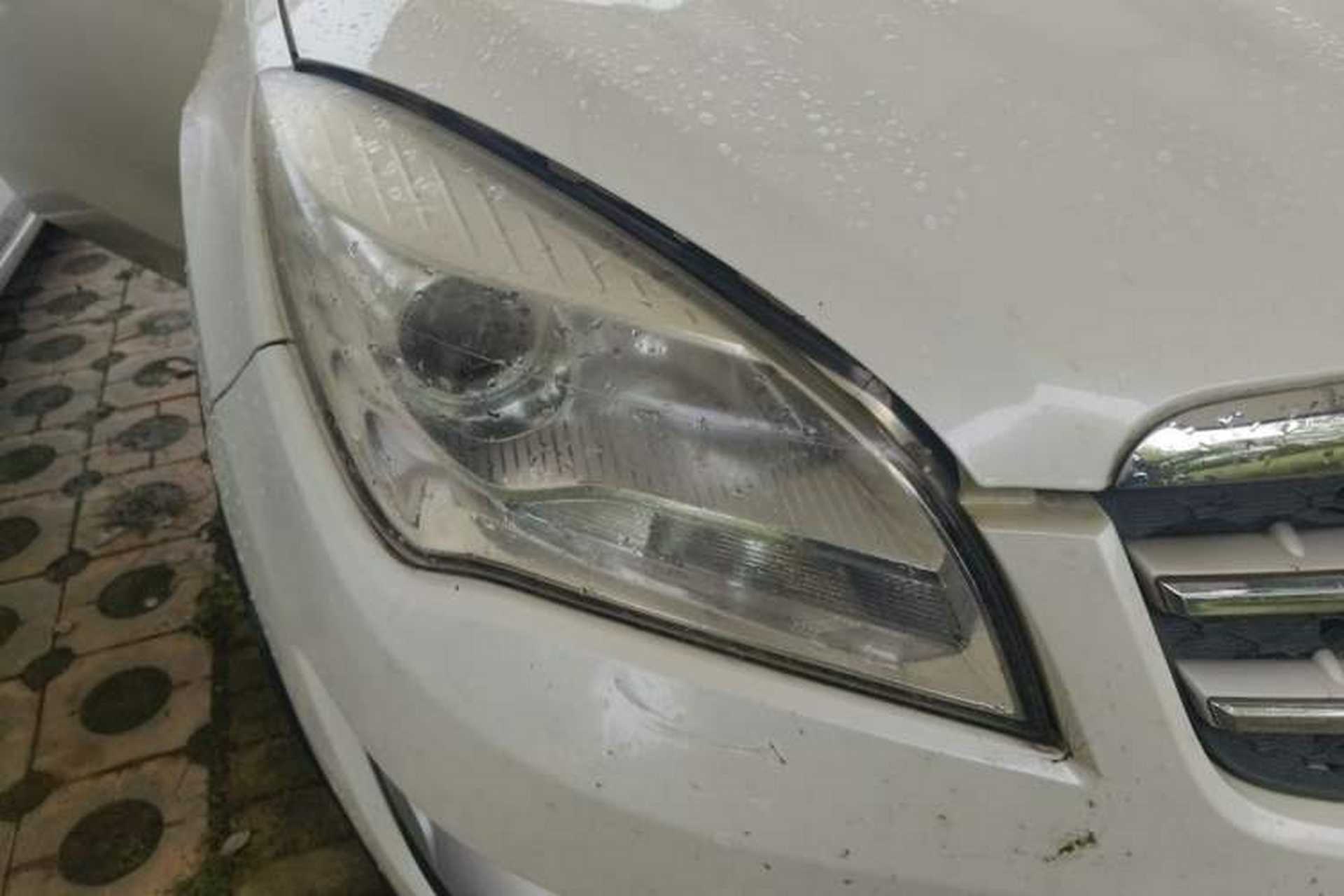 Used CHANGAN CS35 2015 1.6L Manual Luxury Model China IV Standard Right Front Headlight