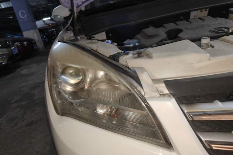 Used CHANGAN CS35 2015 1.6L Manual Luxury Model China IV Standard Right Front Headlight