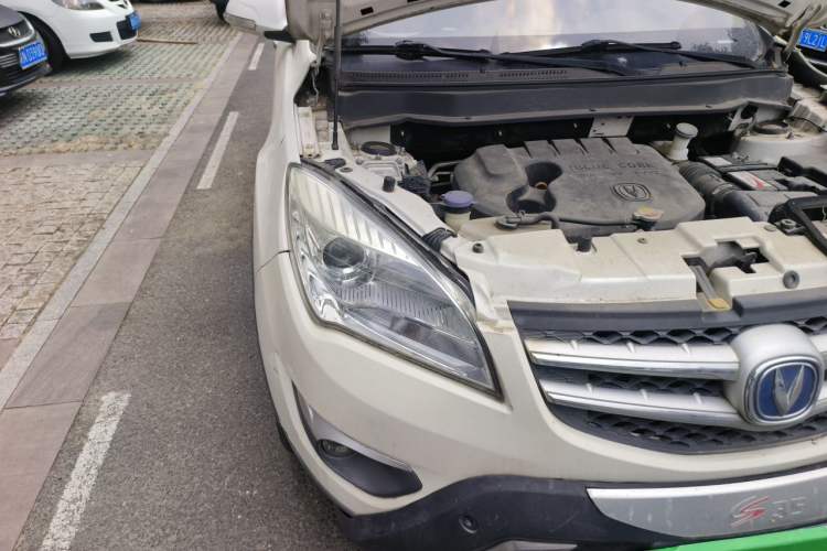 Used CHANGAN CS35 2015 1.6L Manual Luxury Model China IV Standard Right Front Headlight