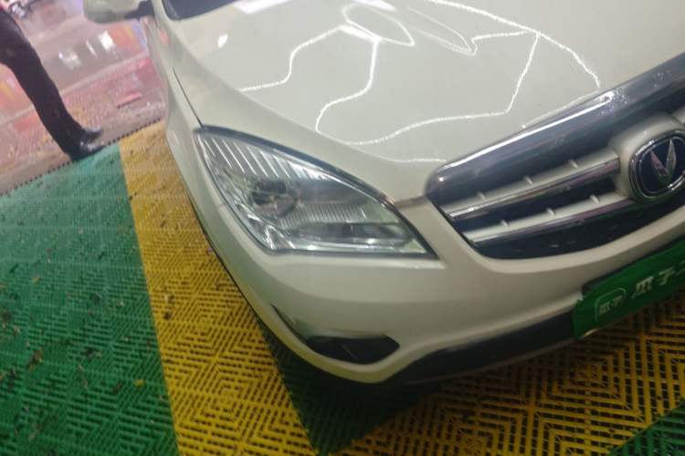 Used CHANGAN CS35 2015 1.6L Automatic Luxury Model China V Standard Right Front Headlight