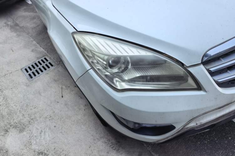 Used CHANGAN CS35 2015 1.6L Automatic Luxury Model China V Standard Right Front Headlight