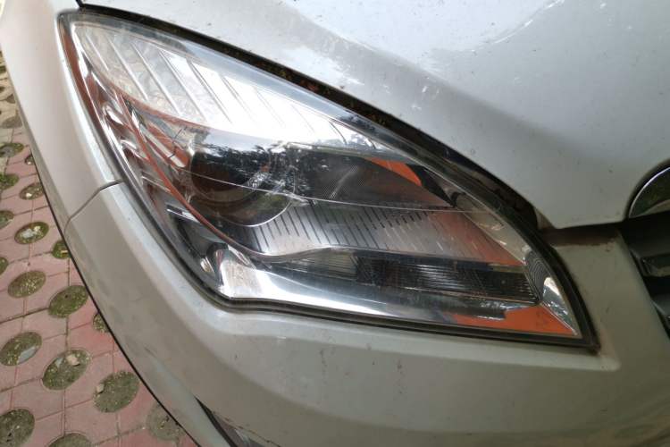 Used CHANGAN CS35 2015 1.6L Automatic Luxury Model China IV Standard Right Front Headlight