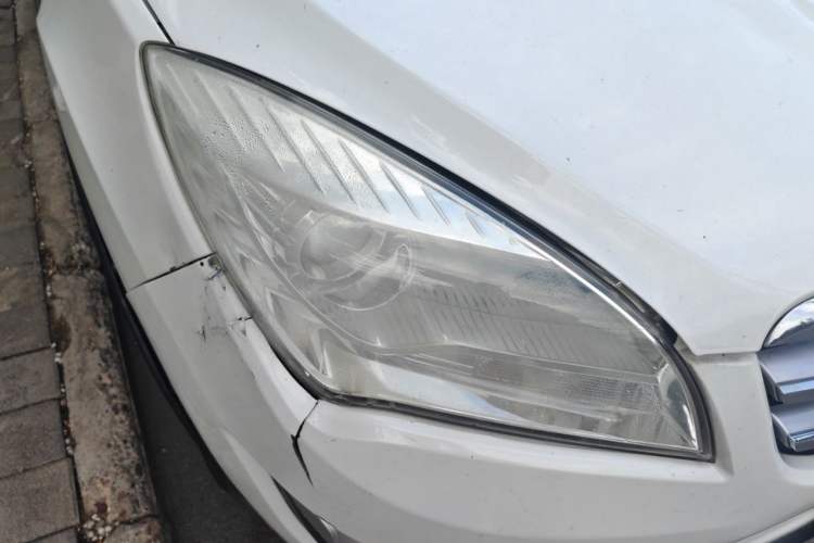 Used CHANGAN CS35 2015 1.6L Automatic Luxury Model China IV Standard Right Front Headlight