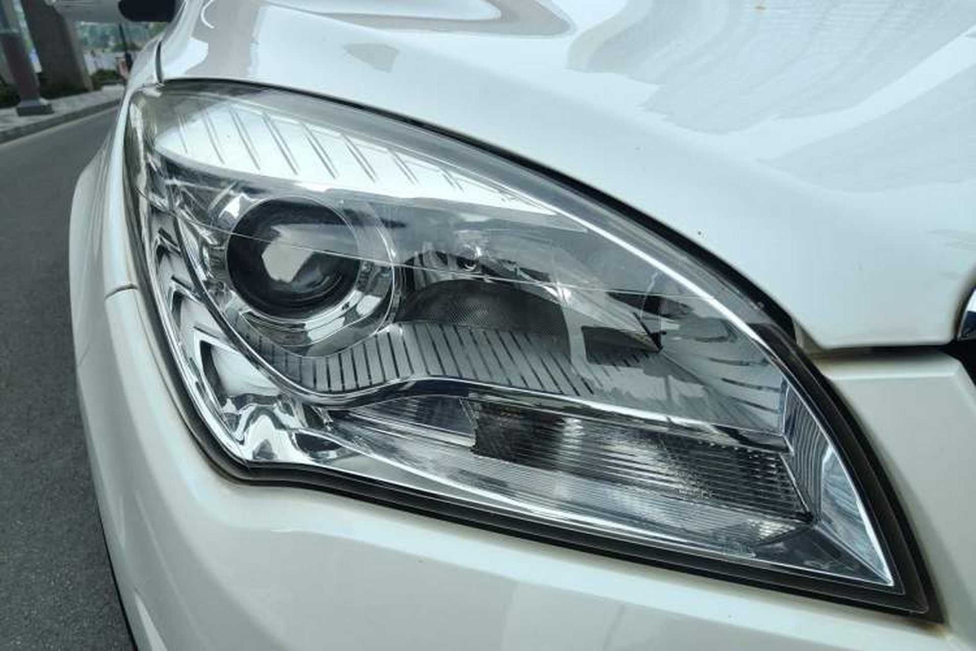 Used CHANGAN CS35 2015 1.6L Automatic Luxury Model China IV Standard Right Front Headlight