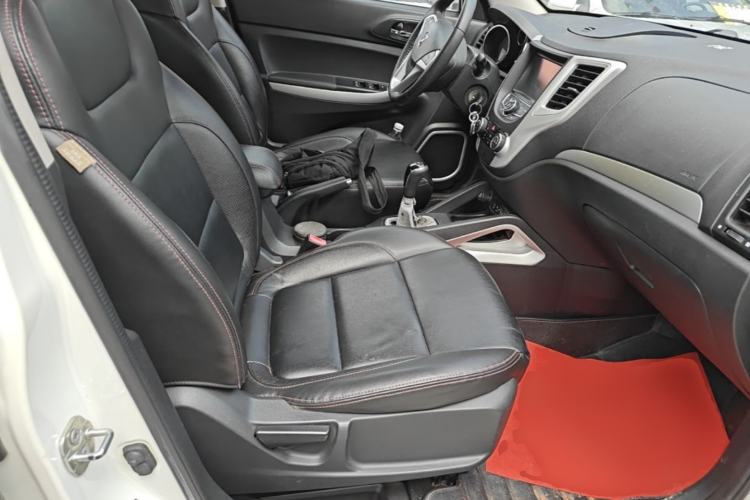 Used CHANGAN CS35 2015 1.6L Manual Luxury Model China IV Standard Right Front Seat