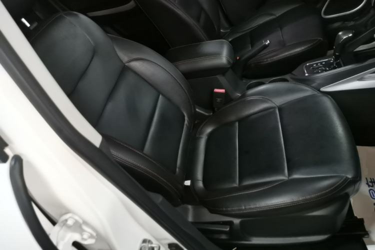 Used CHANGAN CS35 2015 1.6L Automatic Luxury Model China V Standard Right Front Seat