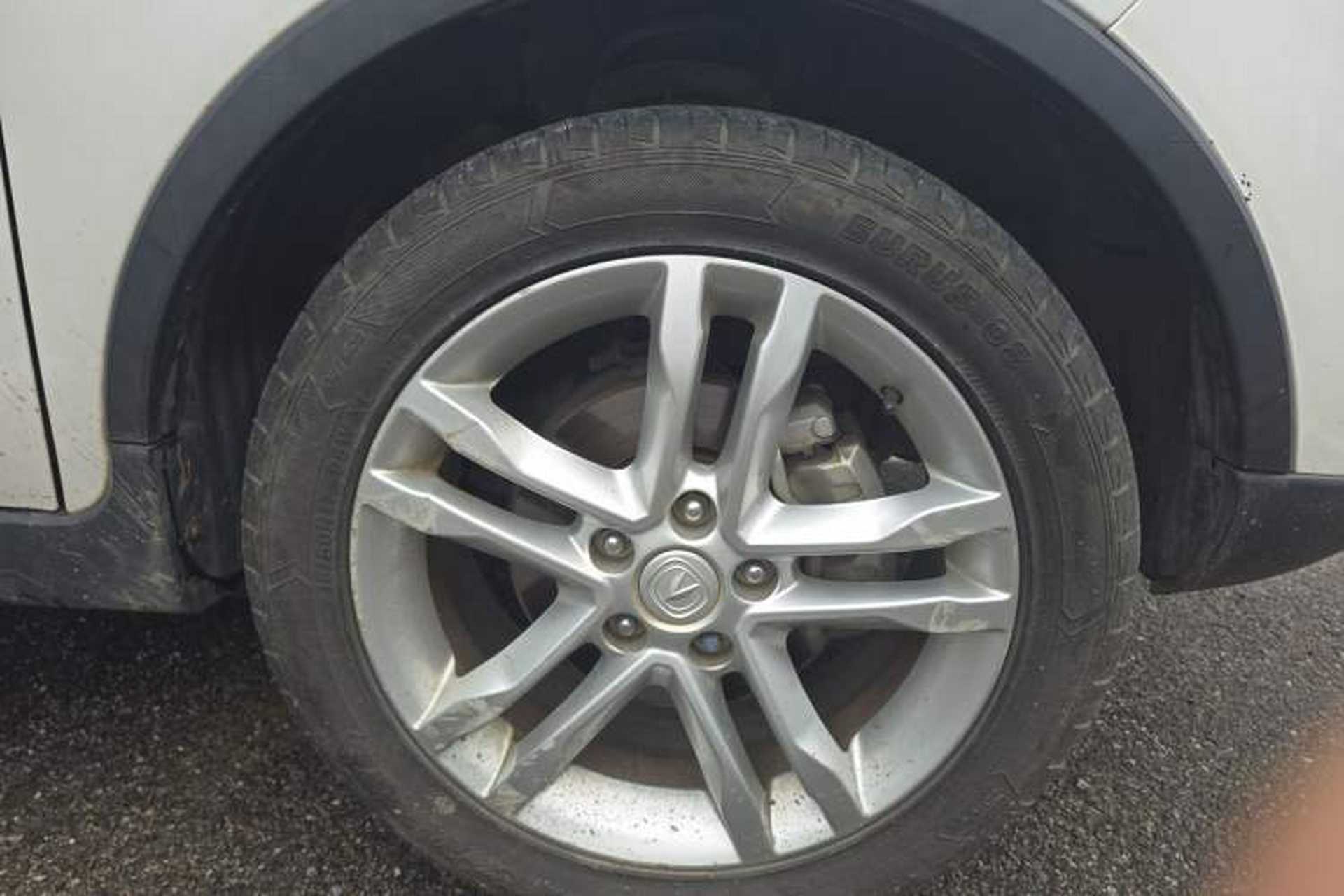 Used CHANGAN CS35 2015 1.6L Manual Luxury Model China IV Standard Right Front Wheel Hub