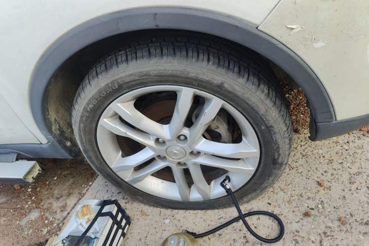 Used CHANGAN CS35 2015 1.6L Automatic Luxury Model China V Standard Right Front Wheel Hub