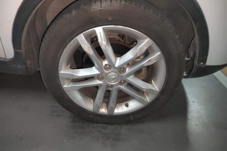 Used CHANGAN CS35 2015 1.6L Manual Luxury Model China IV Standard Right Front Wheel Hub