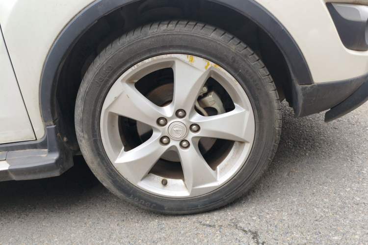 Used CHANGAN CS35 2015 1.6L Automatic Prestige Model China V Standard Right Front Wheel Hub